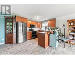 3a - 37 Lakebreeze Court, Prince Edward County, ON K0K3L0 Photo 7
