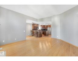 1271 Ormsby Ln Nw, Edmonton, AB T5T6G9 Photo 27