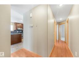 1271 Ormsby Ln Nw, Edmonton, AB T5T6G9 Photo 30