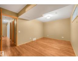 1271 Ormsby Ln Nw, Edmonton, AB T5T6G9 Photo 59