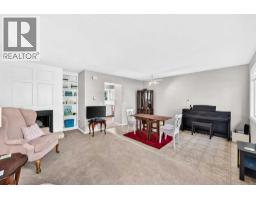 4pc Bathroom - 127 Storybook Terrace Nw, Calgary, AB T3G1Y5 Photo 8