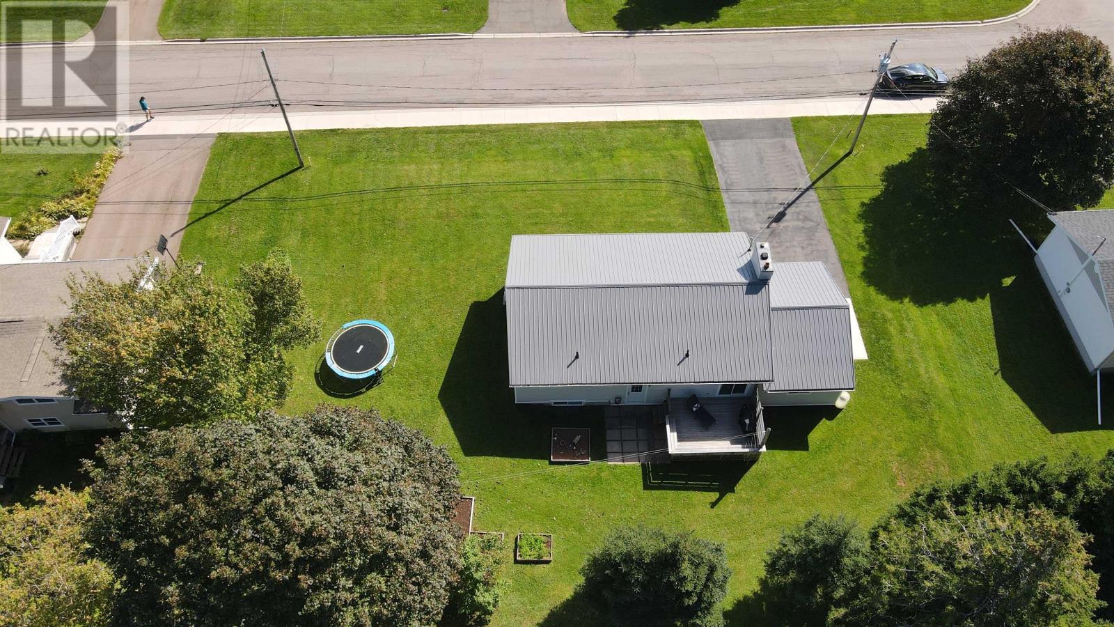 26 Macdougall Drive, Summerside, Prince Edward Island, C1N5E5, Summerside, Prince Edward Island — photo 5 of 5