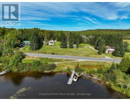 2442 520 Highway, Burk S Falls, ON P0A1C0 Photo 10
