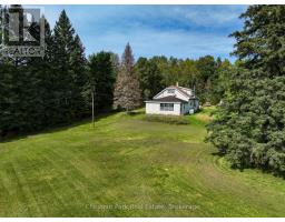 2442 520 Highway, Burk S Falls, ON P0A1C0 Photo 7