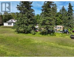 2442 520 Highway, Burk S Falls, ON P0A1C0 Photo 8