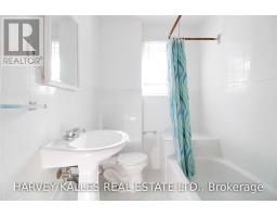 184 Duplex Avenue, Toronto, ON M5P2A9 Photo 18