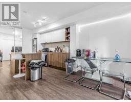 447 - 31 Tippett Road, Toronto, ON M3H0C8 Photo 6