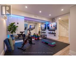 19 Strathgowan Crescent, Toronto, ON M4N2Z6 Photo 23