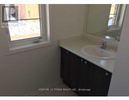241 South Ocean Drive, Oshawa, ON L1L0K4 Photo 10