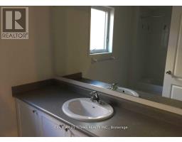 241 South Ocean Drive, Oshawa, ON L1L0K4 Photo 9