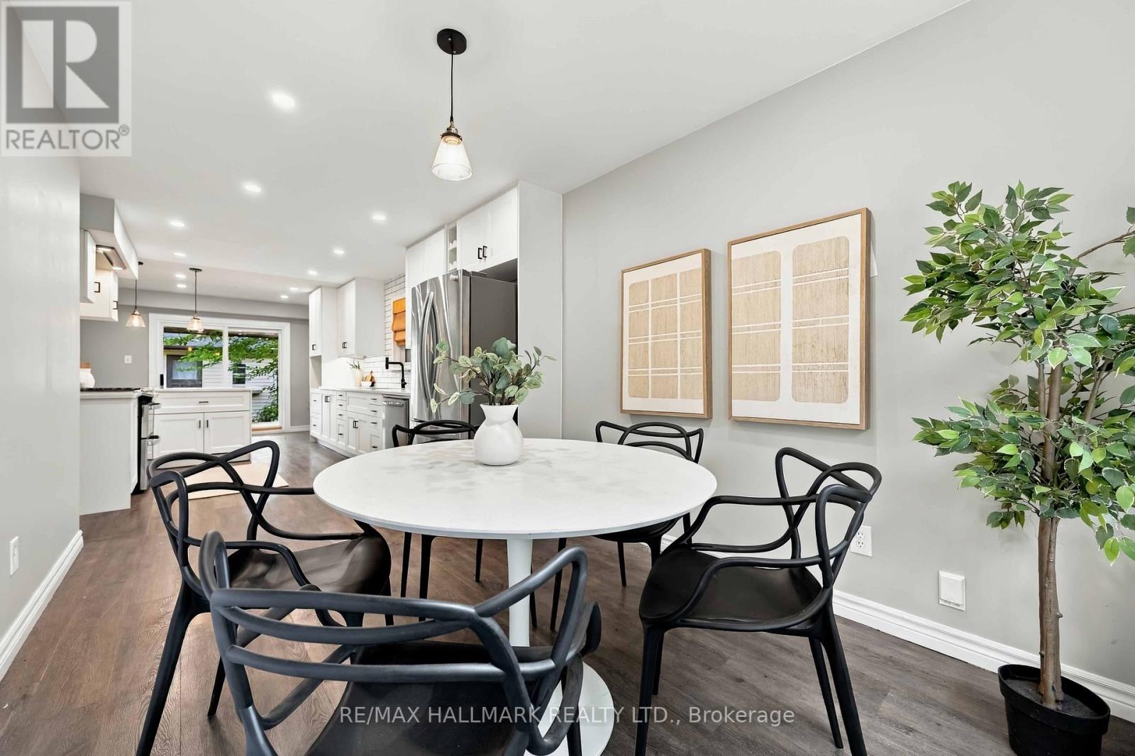 516 CREEKVIEW CIRCLE - 20
