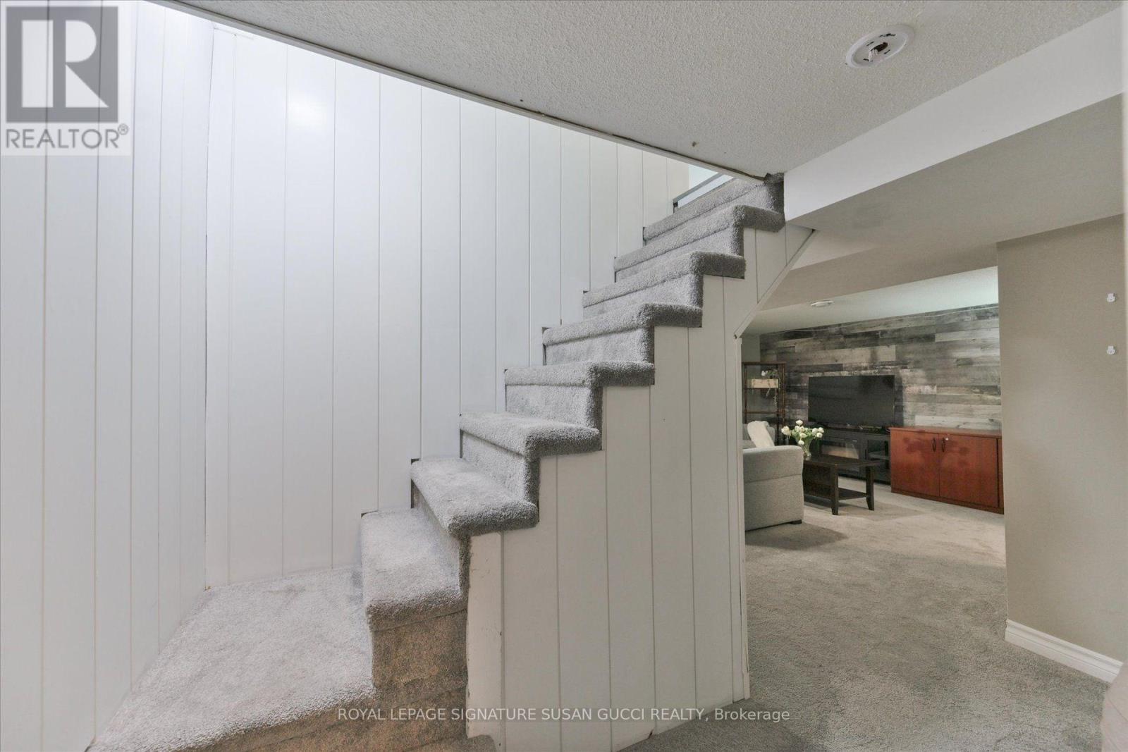 29 TOPHAM ROAD - 24