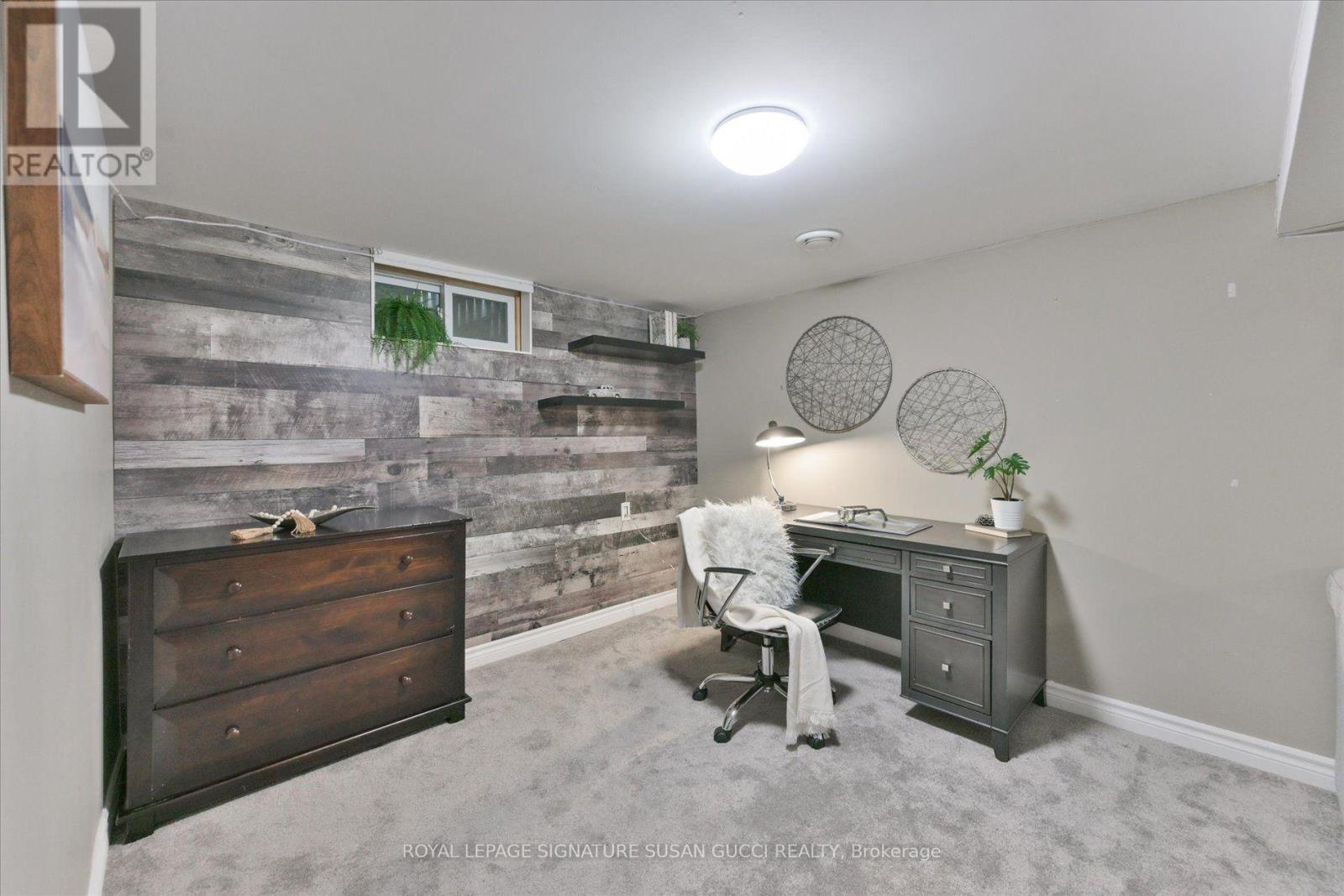 29 TOPHAM ROAD - 28