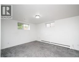2948 Grant Street, Vancouver, BC V5K3E7 Photo 30