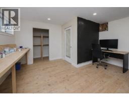1405 Velvet Road, Gibsons, BC V0N1V0 Photo 29