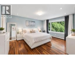4812 Headland Close, West Vancouver, BC V7W3C2 Photo 17