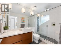 4812 Headland Close, West Vancouver, BC V7W3C2 Photo 20