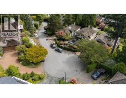 4812 Headland Close, West Vancouver, BC V7W3C2 Photo 29