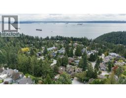 4812 Headland Close, West Vancouver, BC V7W3C2 Photo 31