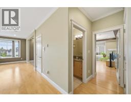 6549 Dunnedin Street, Burnaby, BC V5B1Y7 Photo 9
