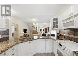 18 Thomas Drive, Collingwood, ON L9Y0A6 Photo 10