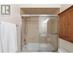 18 Thomas Drive, Collingwood, ON L9Y0A6 Photo 32