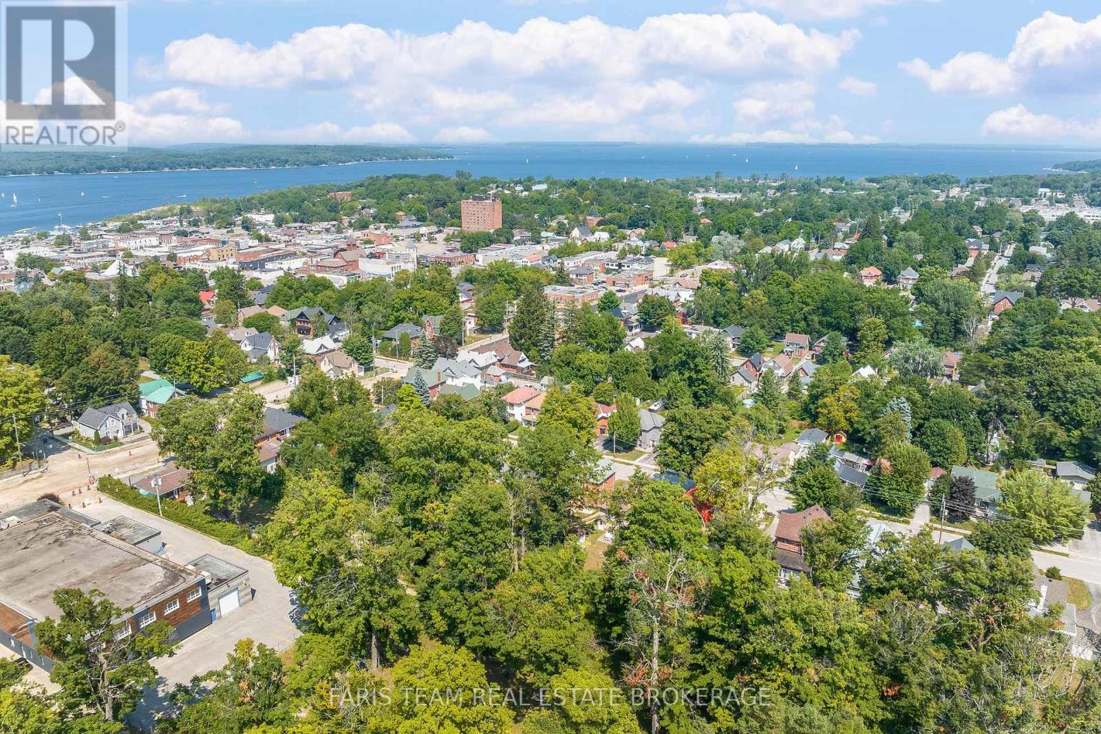 390 MILDRED STREET - 31