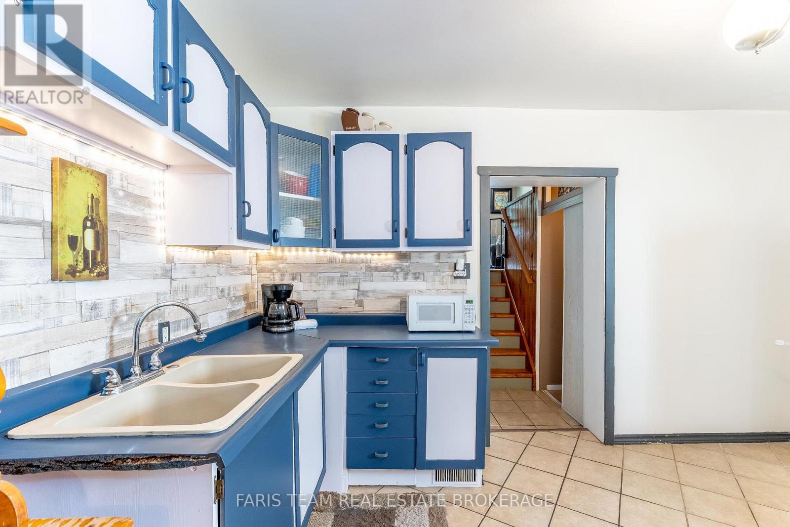 390 MILDRED STREET - 5