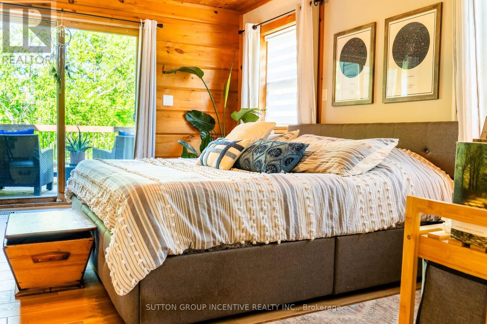 17 BRIDLE PATH - 26