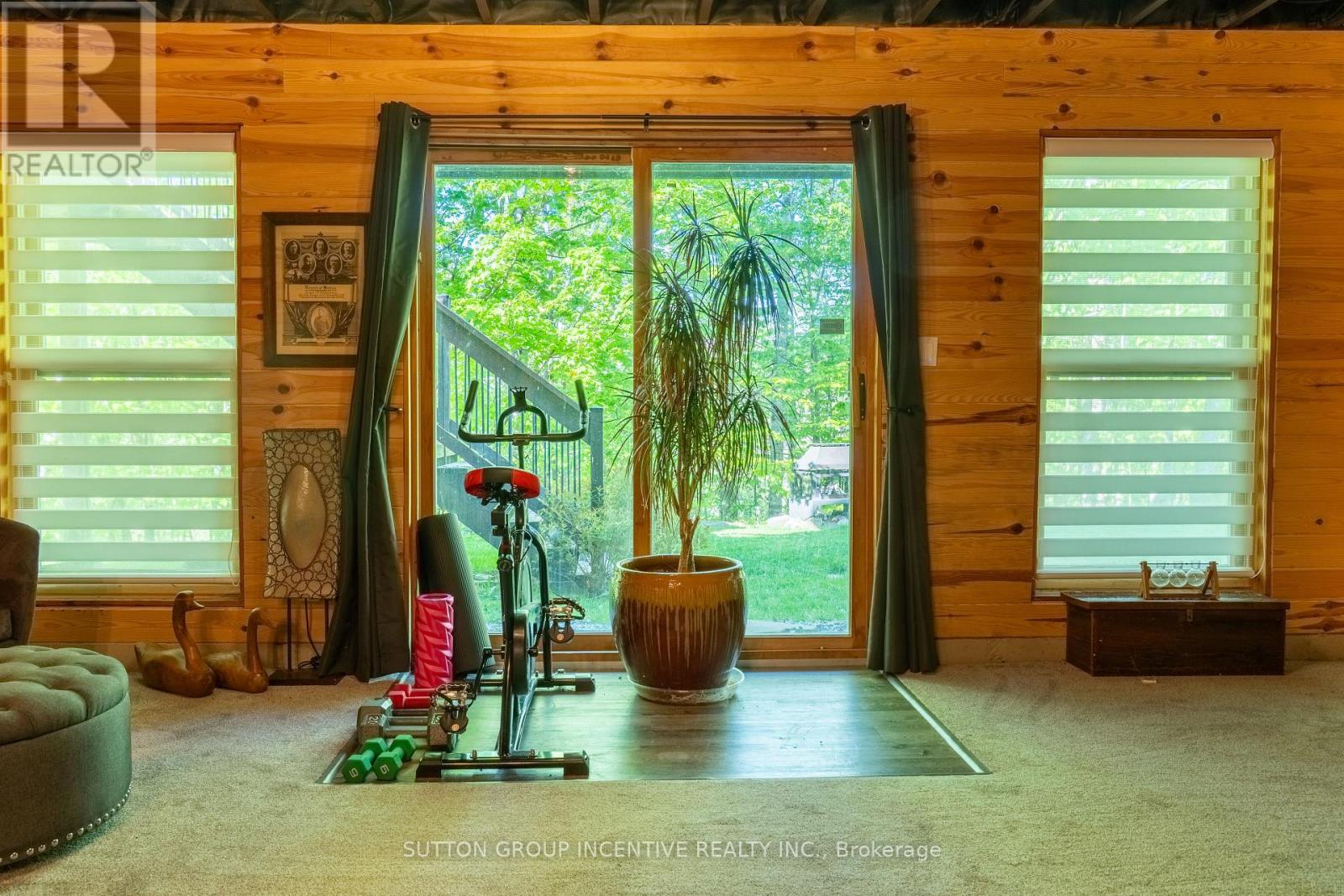 17 BRIDLE PATH - 41