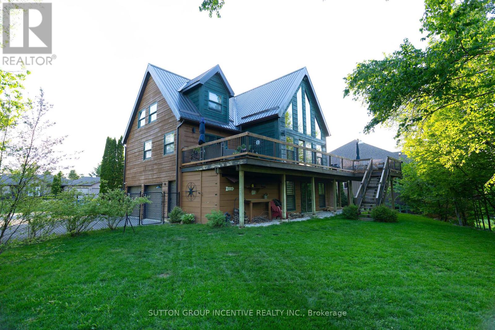 17 BRIDLE PATH - 6