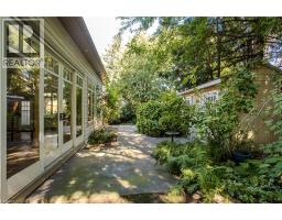 707 Ross Street, Burlington, ON L7S1S3 Photo 37
