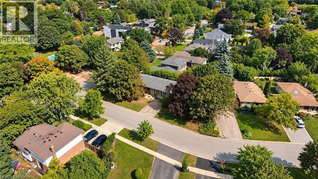 Photo of 2490 YARMOUTH Crescent