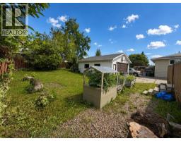 2pc Bathroom - 5746 9 Avenue, Edson, AB T7E1J3 Photo 8