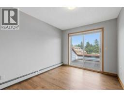 119 Strathbury Bay Sw, Calgary, AB T3H1N3 Photo 20
