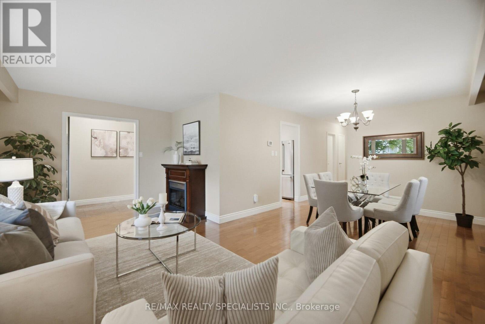 Photo of 840 HEMLOCK DRIVE