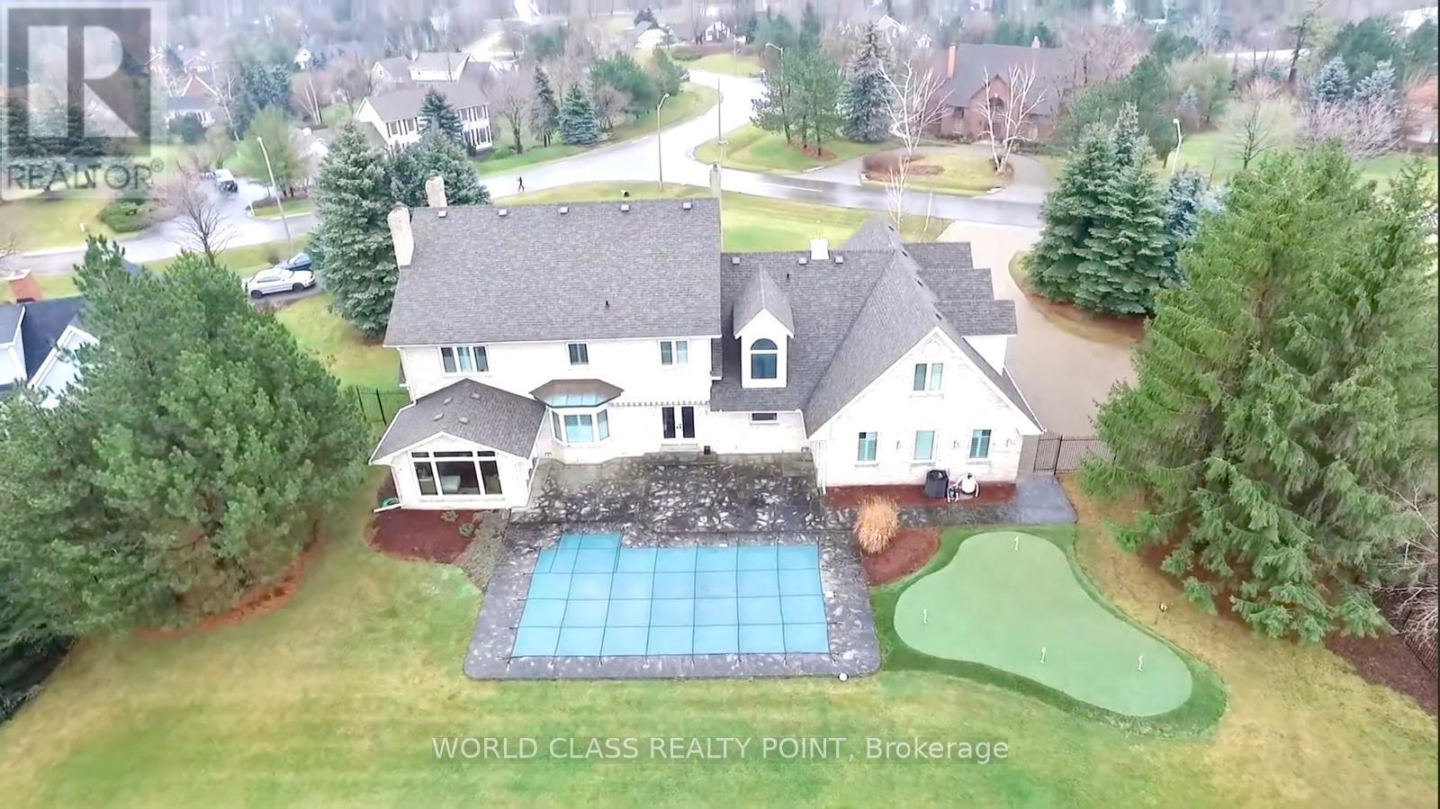 Photo of 155 MEADOWLAND CRESCENT