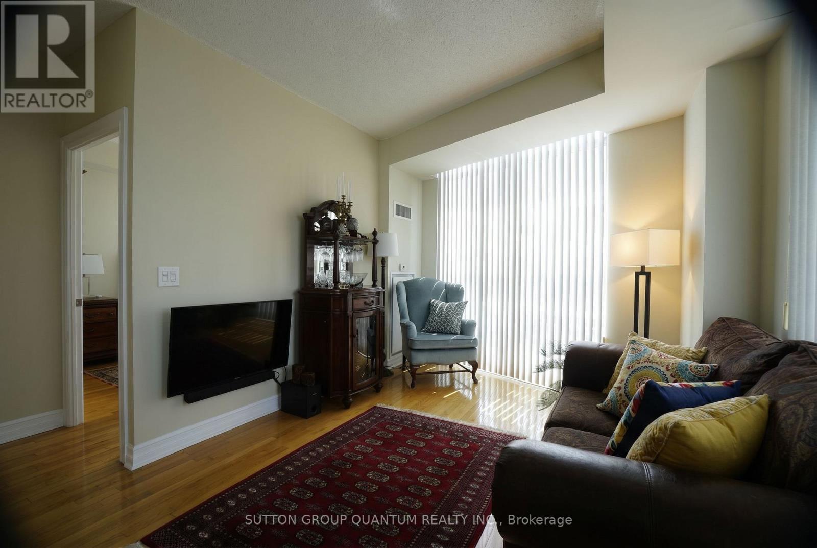 #2705 1 ELM DRIVE W - 13