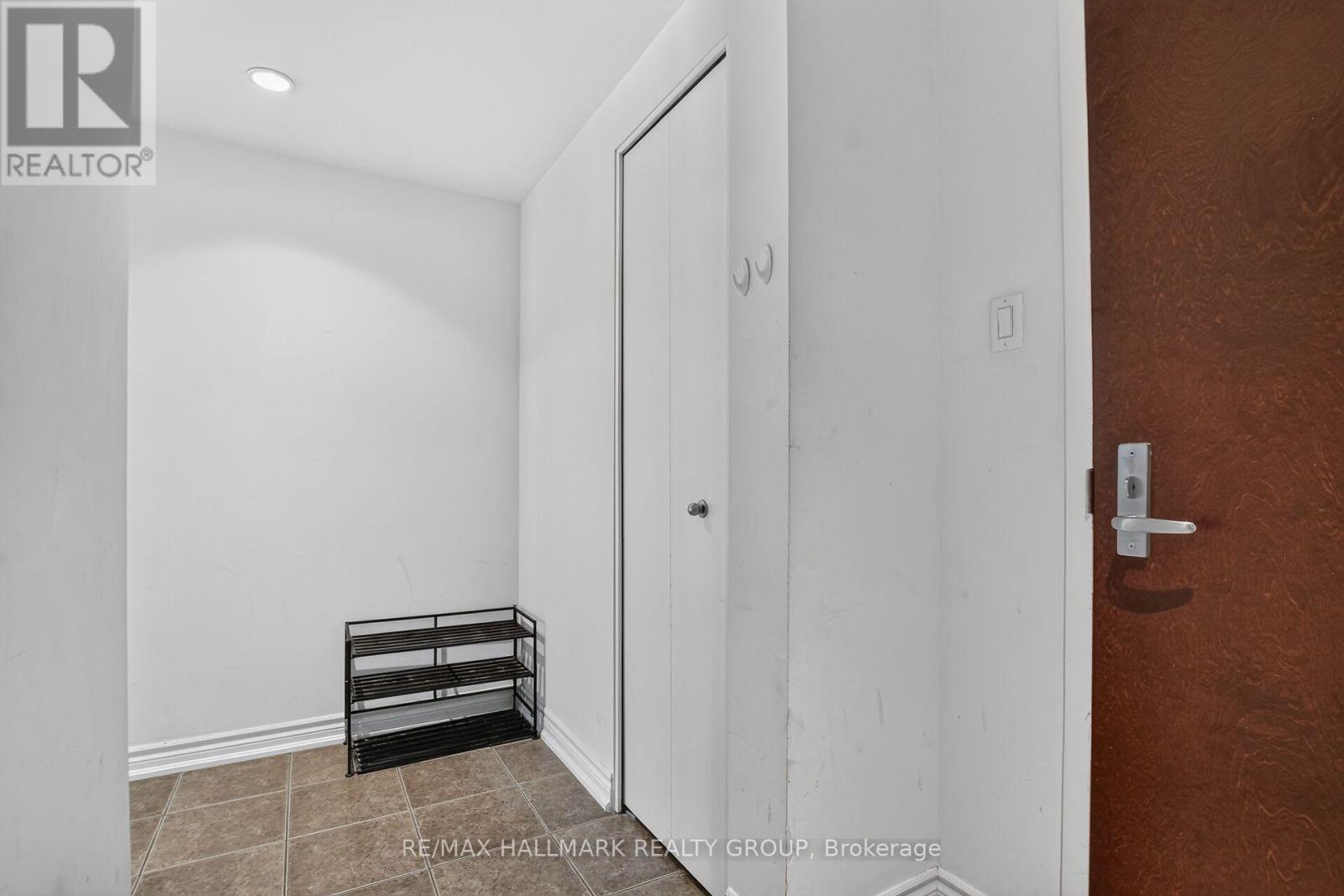 #203 234 RIDEAU STREET - 6