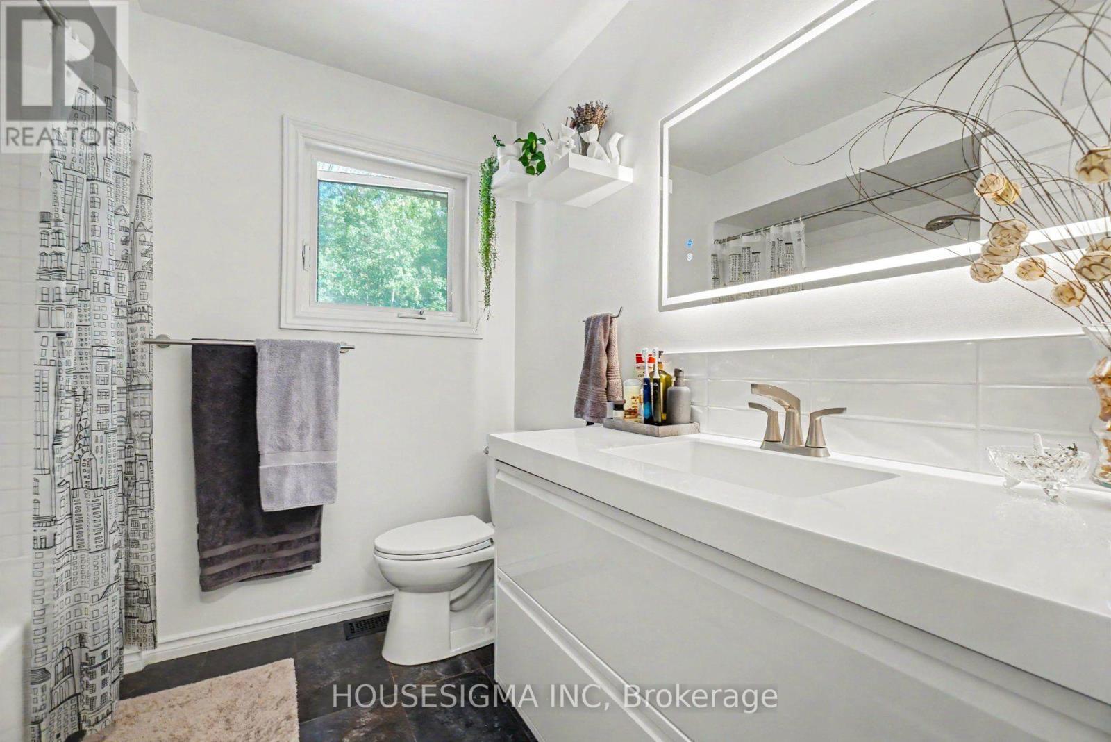 312 FIRESIDE DRIVE - Image 25
