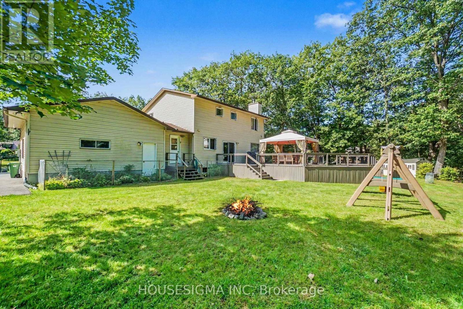 312 FIRESIDE DRIVE - Image 34