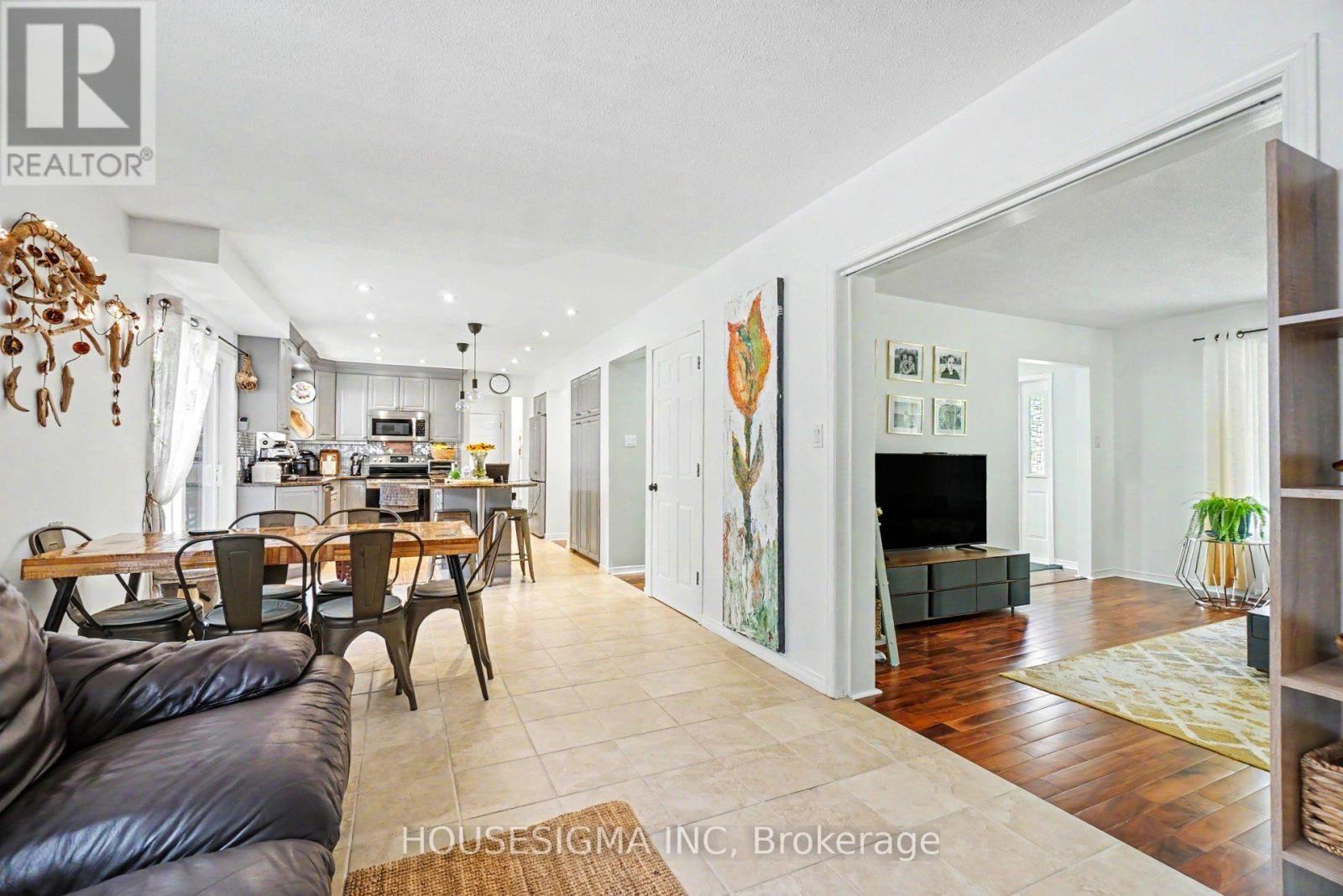 312 FIRESIDE DRIVE - Image 8