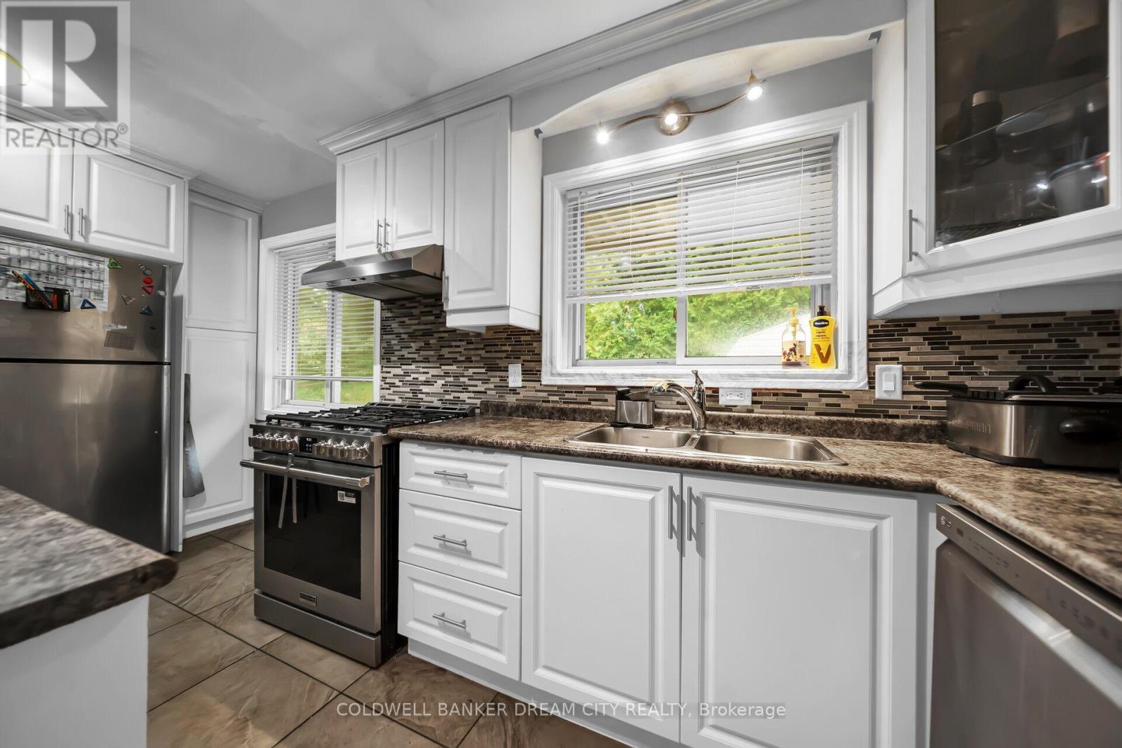 355 SANATORIUM ROAD - 21