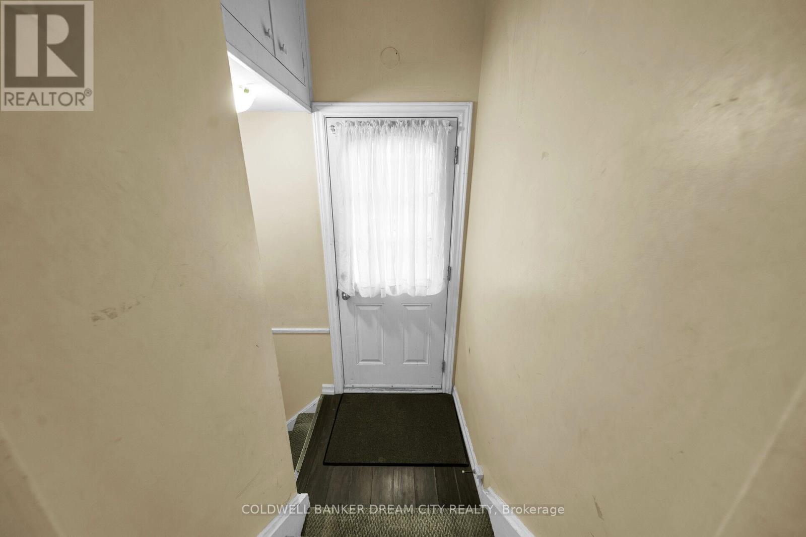 355 SANATORIUM ROAD - 32