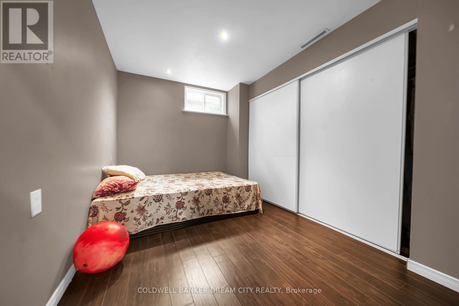 355 SANATORIUM ROAD - 34