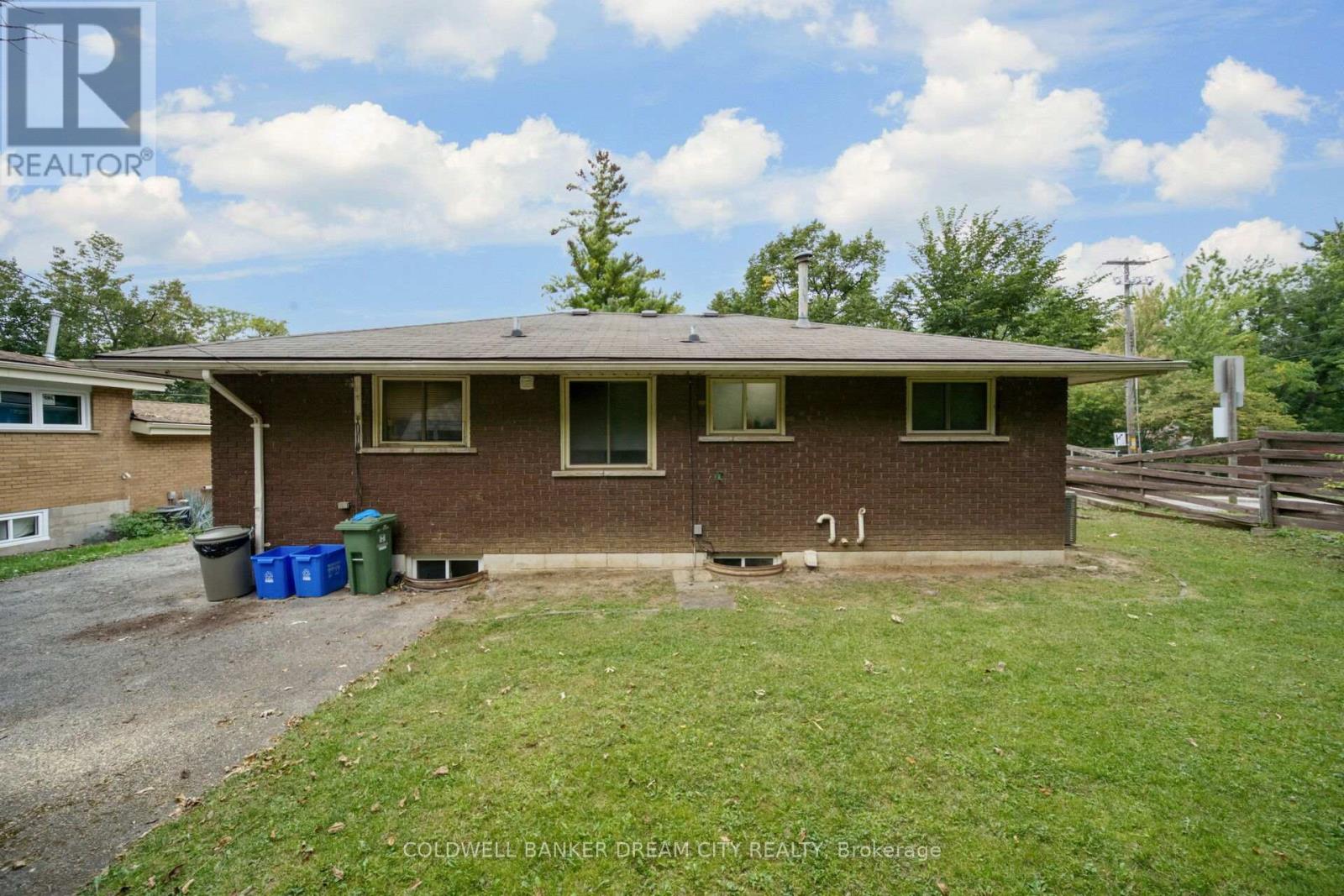 355 SANATORIUM ROAD - 44