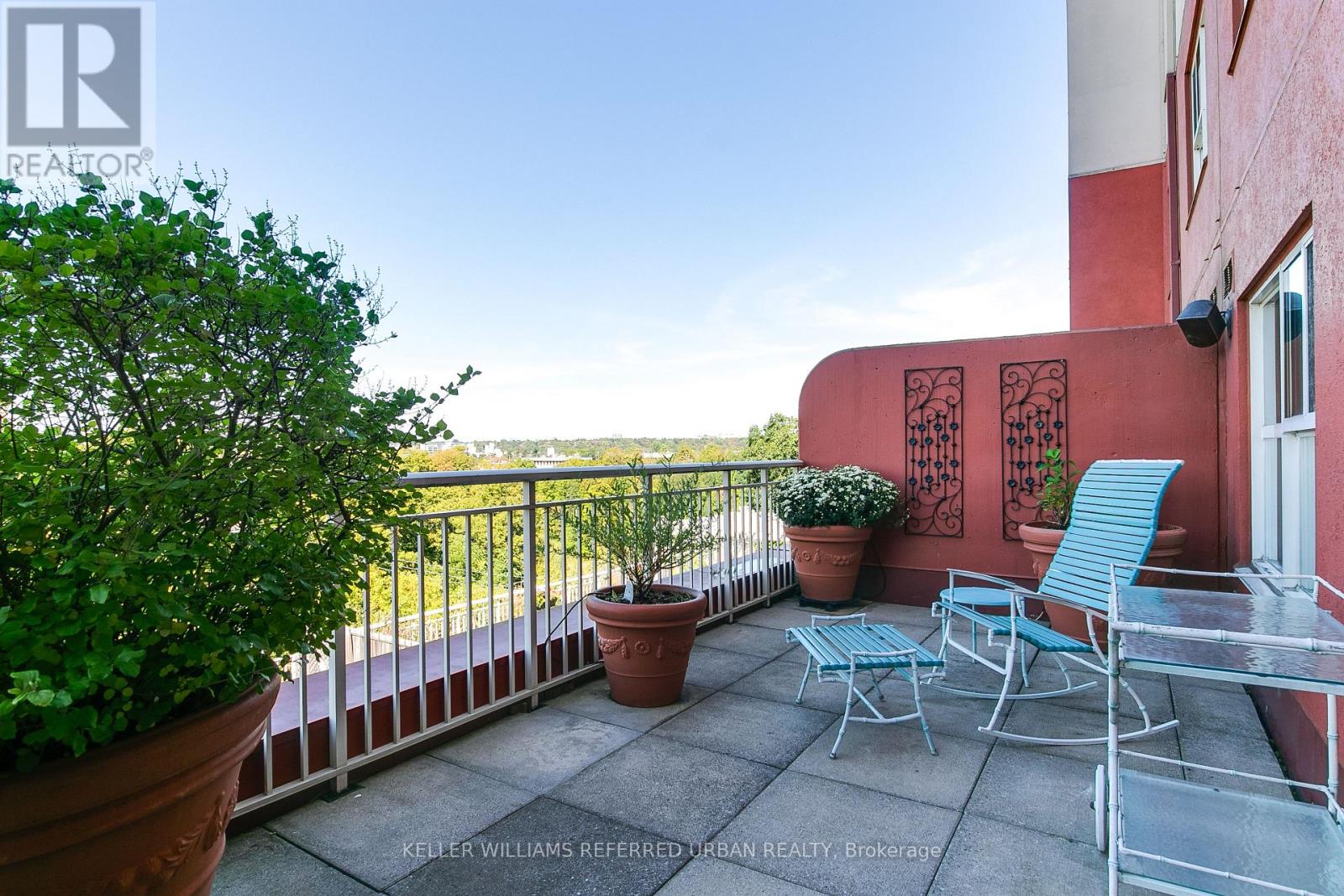 #524 18 CONCORDE PLACE - Image 31