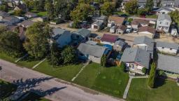 1047 Blair Street, Winnipeg, MB R2J0H8 Photo 38