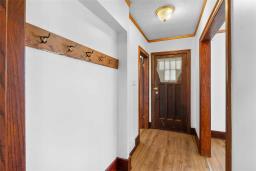 945 Dominion Street, Winnipeg, MB R3G2N9 Photo 11