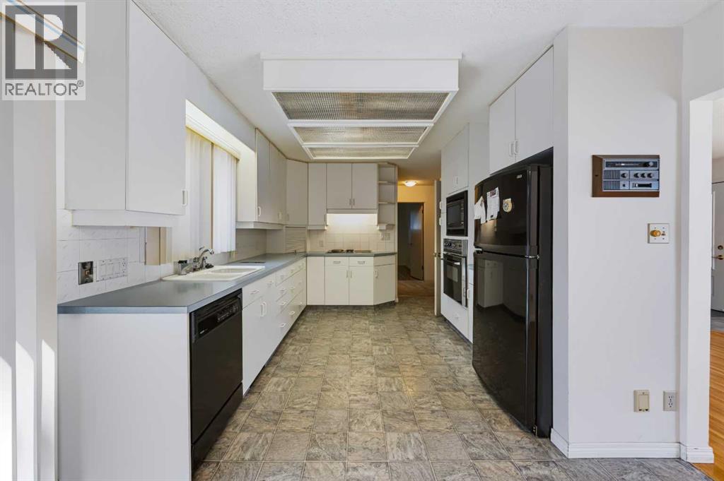 107 Hallbrook Drive SW - 13